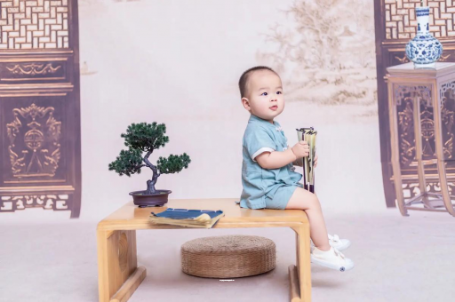定安怀孕多久小腹会隆起